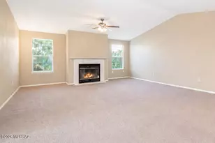 1647 W Seabrooke Dr, Tucson, AZ 85705 - Photo 4