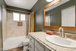 690 S Chimney Canyon Dr, Tucson, AZ 85748 - Photo 28