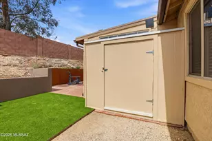 690 S Chimney Canyon Dr, Tucson, AZ 85748 - Photo 40