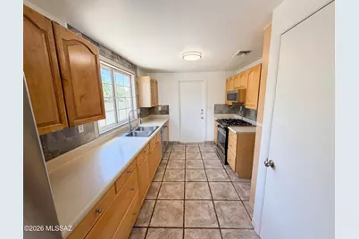 9941 E Hawthorne Street, Tucson, AZ 85748 - Photo 8