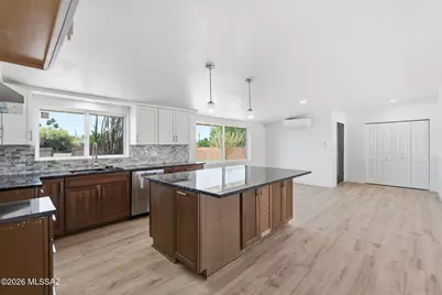 950 W Ina Road, Tucson, AZ 85704 - Photo 8
