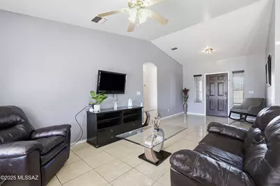 473 Alondra Court, Rio Rico, AZ 85648 - Photo 10