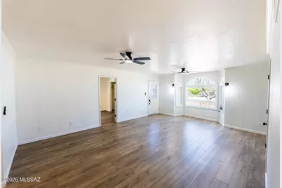 774 E Country Club Drive, Benson, AZ 85602 - Photo 10