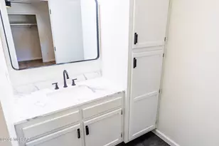 774 E Country Club Dr, Benson, AZ 85602 - Photo 16