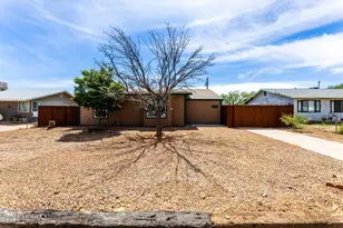 774 E Country Club Dr, Benson, AZ 85602 - Photo 4