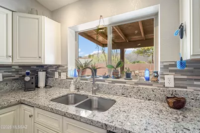 6502 N Calle De Estevan, Tucson, AZ 85718 - Photo 6