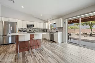 6502 N Calle De Estevan, Tucson, AZ 85718 - Photo 4
