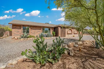 6502 N Calle De Estevan, Tucson, AZ 85718 - Photo 1