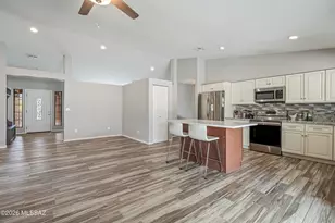 6502 N Calle De Estevan, Tucson, AZ 85718 - Photo 12