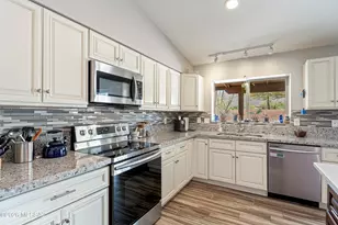 6502 N Calle De Estevan, Tucson, AZ 85718 - Photo 8