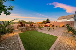 5436 W Beacon Hl Dr, Marana, AZ 85658 - Photo 6