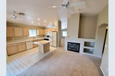 [Address not provided], Tucson, AZ 85743 - Photo 4