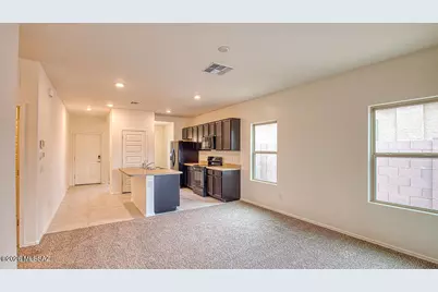 9143 Blue Roan Lane, Marana, AZ 85653 - Photo 6