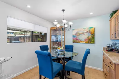 1330 S Avenida Polar S #E-10, Tucson, AZ 85710 - Photo 8
