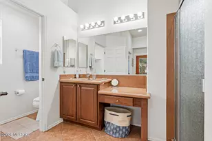 955 W Bosch Dr, Green Valley, AZ 85614 - Photo 28