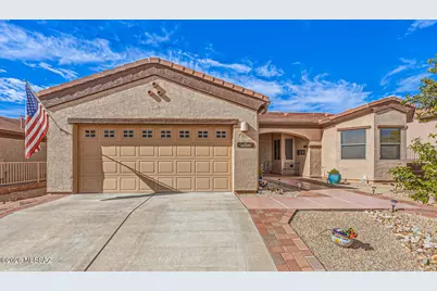 955 W Bosch Drive, Green Valley, AZ 85614 - Photo 2