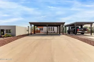 189 W Calle Del Chancero, Green Valley, AZ 85614 - Photo 1