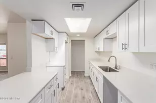 189 W Calle Del Chancero, Green Valley, AZ 85614 - Photo 12