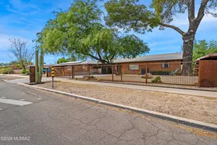 5643 E Rosewood St, Tucson, AZ 85711 - Photo 4