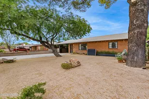 5643 E Rosewood St, Tucson, AZ 85711 - Photo 8