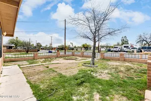 5911 E 30th St, Tucson, AZ 85711 - Photo 14