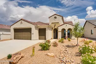 1445 E Golden Rock Wy, Green Valley, AZ 85614 - Photo 1
