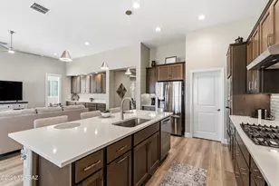 1445 E Golden Rock Wy, Green Valley, AZ 85614 - Photo 24