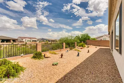 1445 E Golden Rock Way, Green Valley, AZ 85614 - Photo 46