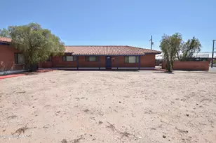 1604 E 10th St, Tucson, AZ 85719 - Photo 2