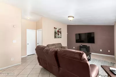 6073 Marianne Circle, Tucson, AZ 85709 - Photo 8