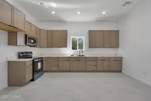 955 Tecla Ct, Rio Rico, AZ 85648 - Photo 8