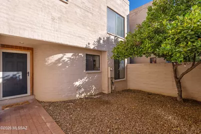 2817 E Sierra Vista Road, Tucson, AZ 85716 - Photo 2