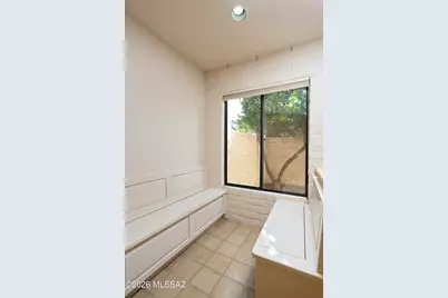 2817 E Sierra Vista Road, Tucson, AZ 85716 - Photo 10