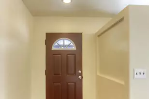 2437 E Beverly Dr, Tucson, AZ 85719 - Photo 6