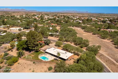 1629 W Meadow Hills Drive, Nogales, AZ 85621 - Photo 32