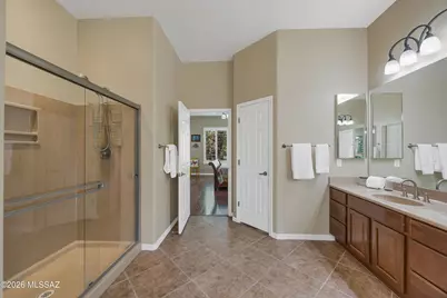 8512 N Crosswater Loop, Tucson, AZ 85743 - Photo 30