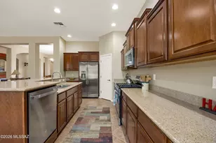 8512 N Crosswater Loop, Tucson, AZ 85743 - Photo 20