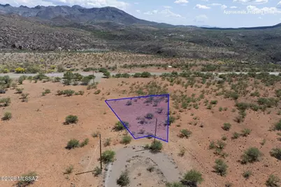 584 Circulo Milpas #4, Rio Rico, AZ 85648 - Photo 1