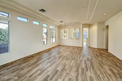 345 W Continental Vista Place, Green Valley, AZ 85614 - Photo 16