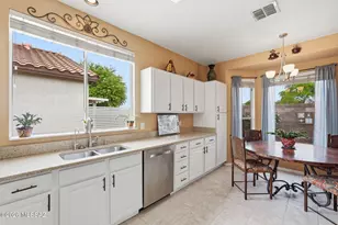 9314 N Desert Mist Ln, Tucson, AZ 85743 - Photo 10