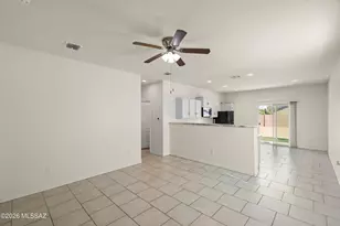 8262 W Shearwater Dr, Tucson, AZ 85757 - Photo 12