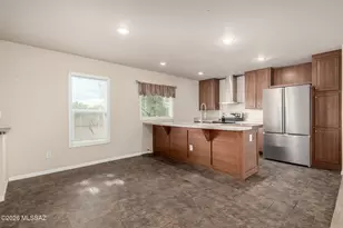 8677 S Alice Vail Ln, Tucson, AZ 85736 - Photo 12