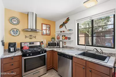 176 S Paseo Sarta #B, Green Valley, AZ 85614 - Photo 10