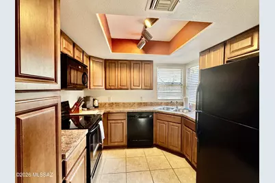 5855 N Kolb #13104, Tucson, AZ 85750 - Photo 6