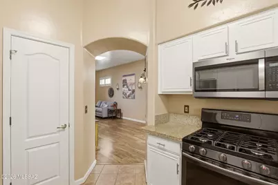7338 E Placita Sacra, Tucson, AZ 85715 - Photo 10