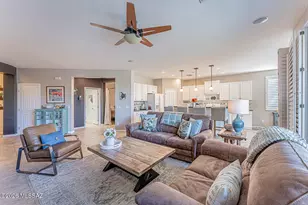 2445 E Sky Creek Dr, Green Valley, AZ 85614 - Photo 16