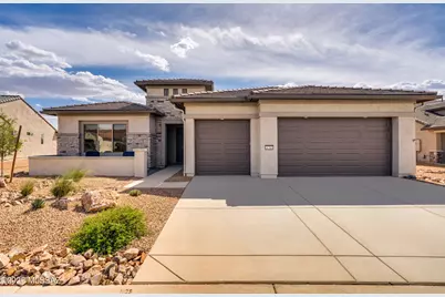 1780 E Wintergreen Drive, Green Valley, AZ 85614 - Photo 2