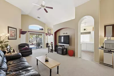 6416 W Rosamond Way, Tucson, AZ 85743 - Photo 6