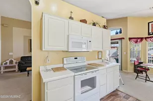 6416 W Rosamond Way, Tucson, AZ 85743 - Photo 14