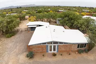 502 W Hardy Rd, Oro Valley, AZ 85704 - Photo 2